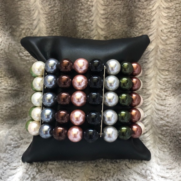 NWOT Multicolour Cuff Bracelet Faux Pearl 🧡 - Picture 2 of 4